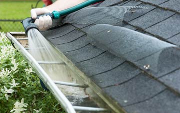 Glen Anne gutter cleaning costs